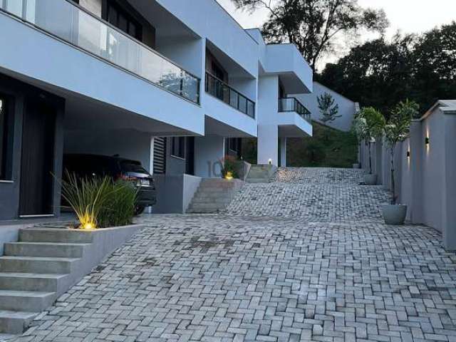 Casa em condomínio fechado com 3 quartos à venda na Rua Natal, Parque Jardim da Serra, Juiz de Fora, 140 m2 por R$ 750.000