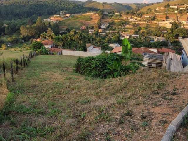 Ótima localização no condomínio Recanto do sol