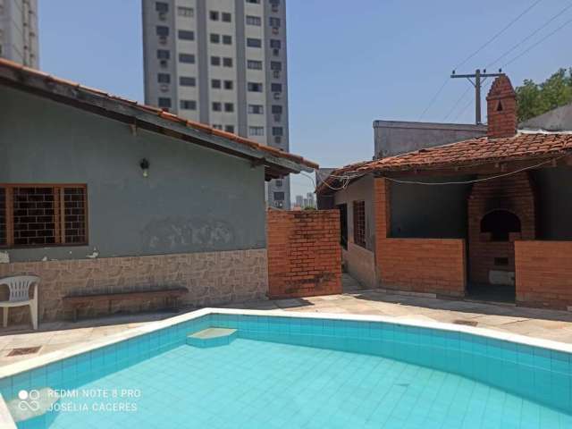 Casa à venda 3 Quartos, 2 Suites, 2 Vagas, 856M², Cidade Alta, Cuiabá - MT