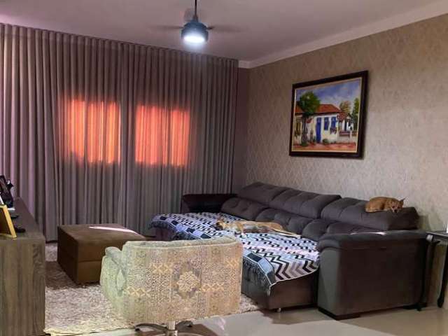 Casa à venda 4 Quartos, 4 Suites, 2 Vagas, 394M², Jardim Itália, Cuiabá - MT | Condomínio Alphavill