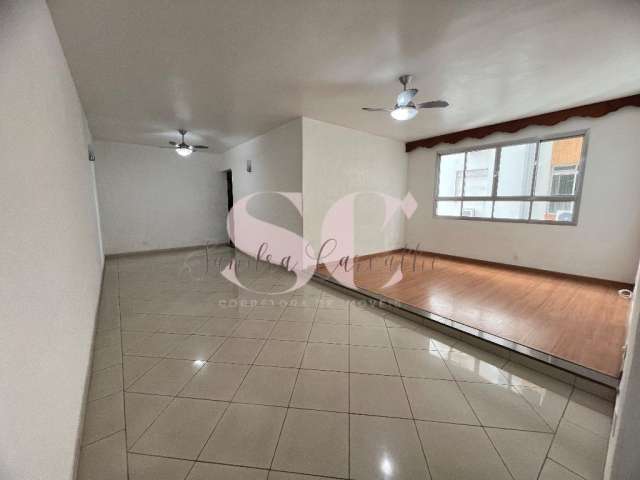 Apartamento 3 dormitórios 140 m²