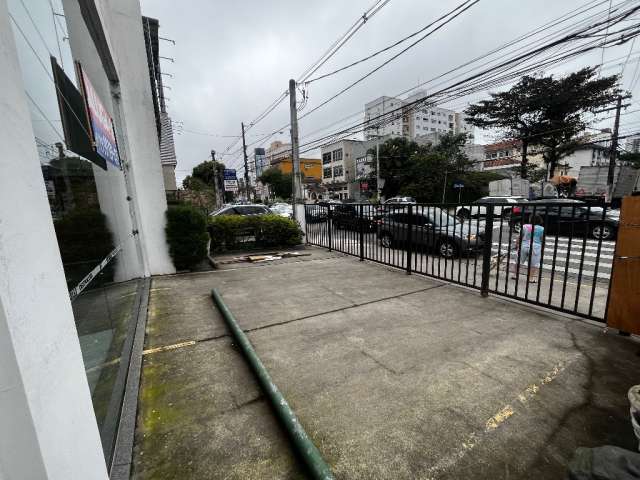 Excelente Loja Pedro Lessa 240 m²