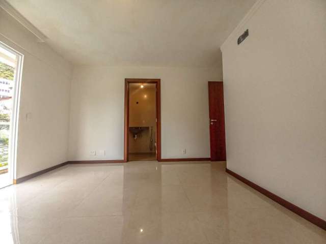 Apartamento à venda, 112 m² por R$ 795.000,00 - Tijuca - Teresópolis/RJ