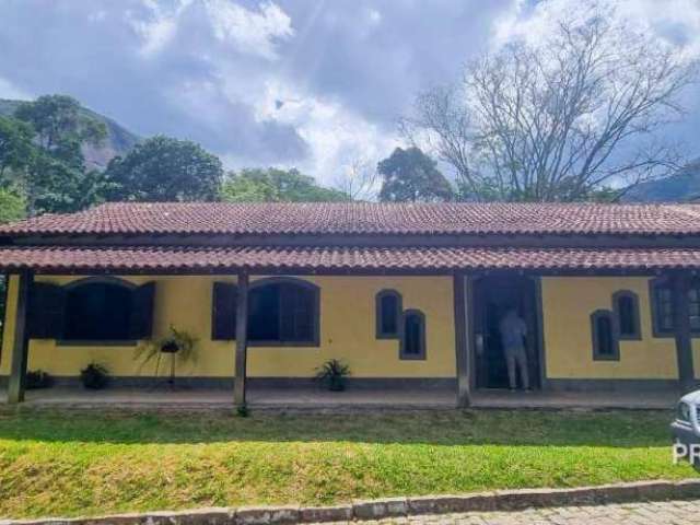 Casa à venda, 180 m² por R$ 750.000,00 - Parque do Imbui - Teresópolis/RJ