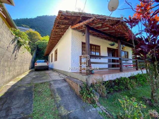 Casa com 3 dormitórios à venda, 70 m² por R$ 860.000,00 - Comary - Teresópolis/RJ