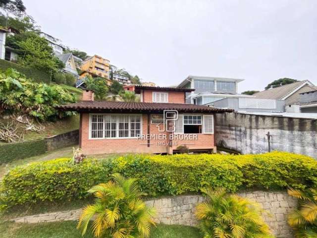 Casa com 3 dormitórios à venda, 150 m² por R$ 600.000,00 - Panorama - Teresópolis/RJ