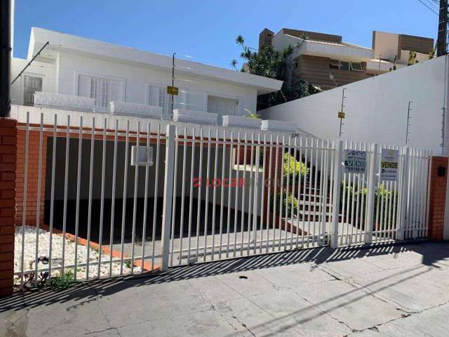 Casa com 4 dormitórios para alugar, 295 m² por R$ 5.600/mês - Quebec - Londrina/PR