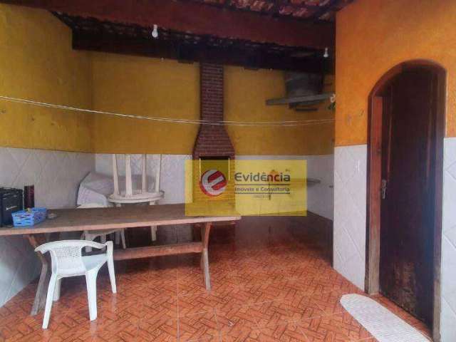 Sobrado com 3 dormitórios à venda, 204 m² por R$ 700.000,00 - Vila Pires - Santo André/SP