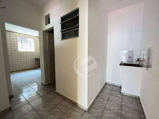 Casa com 1 dormitório para alugar, 50 m² por R$ 740,00/mês - Parque João Ramalho - Santo André/SP