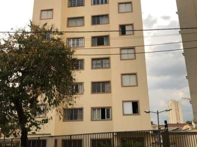 Apartamento com 02 dormitórios e 01 vaga de garagem, à 350 metros da parada ingl