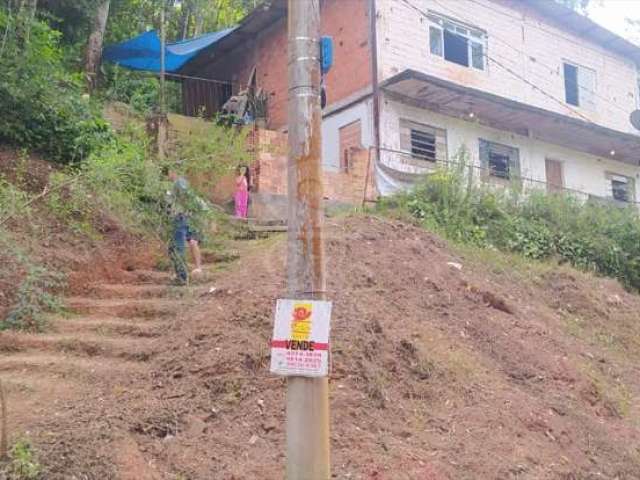 Terreno em Recreio da Borda do Campo - Santo André - SP