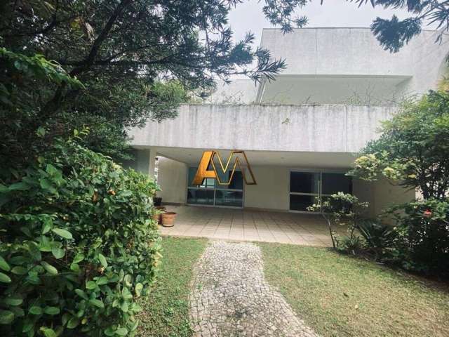 Casa à venda no bairro Caminho das Árvores - Salvador/BA