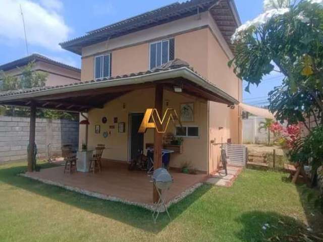 Casa à venda no bairro Vilas do Atlantico - Lauro de Freitas/BA