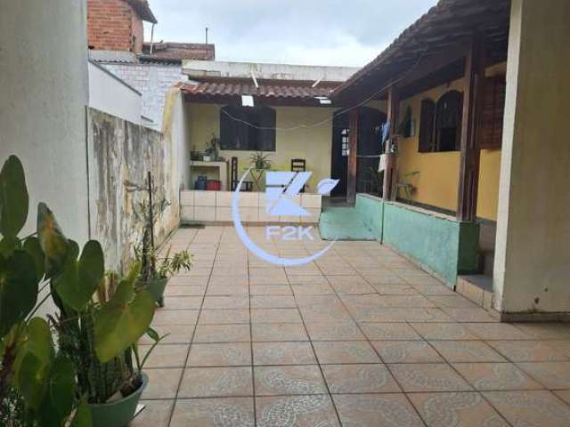 Casa à venda Vila da Prata, Mogi das Cruzes 200m², 3 dormitórios, 2 banheiros e