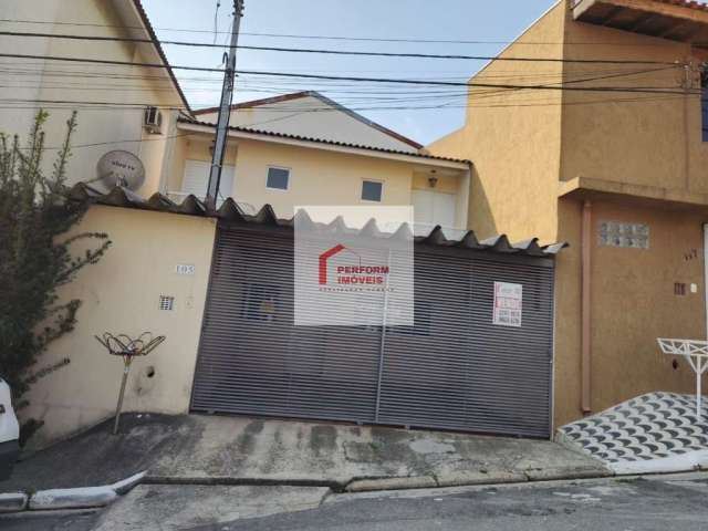 Sobrado frontal com 2 suítes á venda no bairro de Artur Alvim - SP!