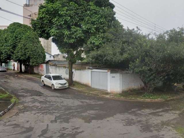 Lote de 447 m² com 03 casas à venda por R$ 500.000 no Setor Vila São Luiz - Goiânia/GO