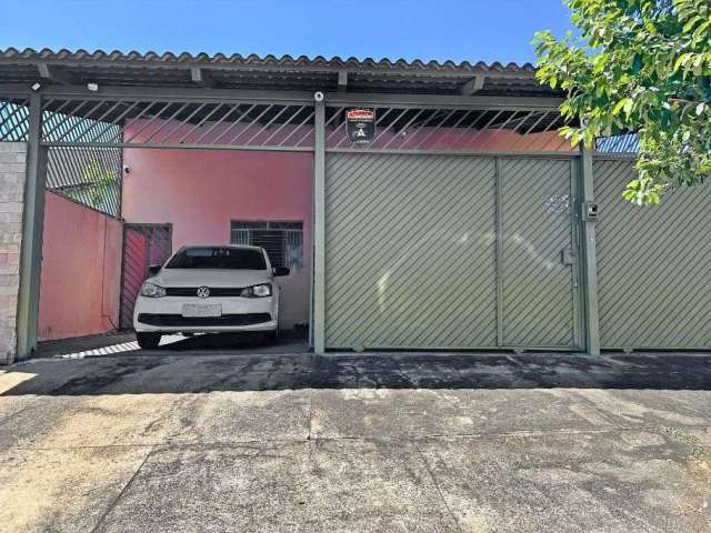 Casas totalizando 303 m² com 03 e 02 quartos à venda por R$ 600.000 no Jardim América - Goiânia/GO