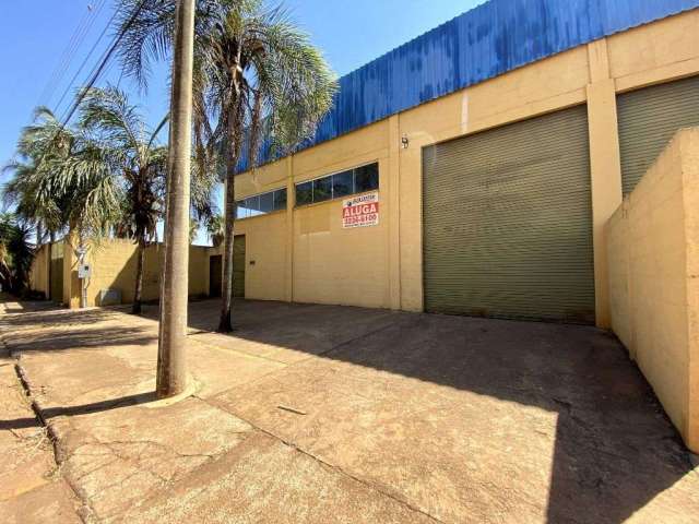 Galpão disponível para locação, 300m² - R$4.600 mensais - Nossa Senhora de Lourdes - Aparecida de Goiânia/GO