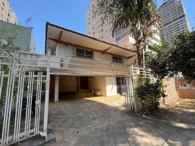 Sobrado comercial de 568 m² com 06 quartos para alugar por R$ 26.500/mensais no Setor Bueno - Goiânia