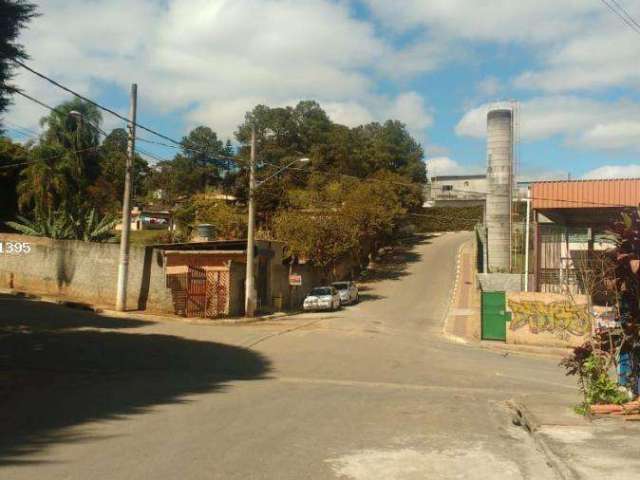 Chácara para Venda em Suzano, Parque Umuarama, 3 dormitórios, 2 banheiros, 4 vagas