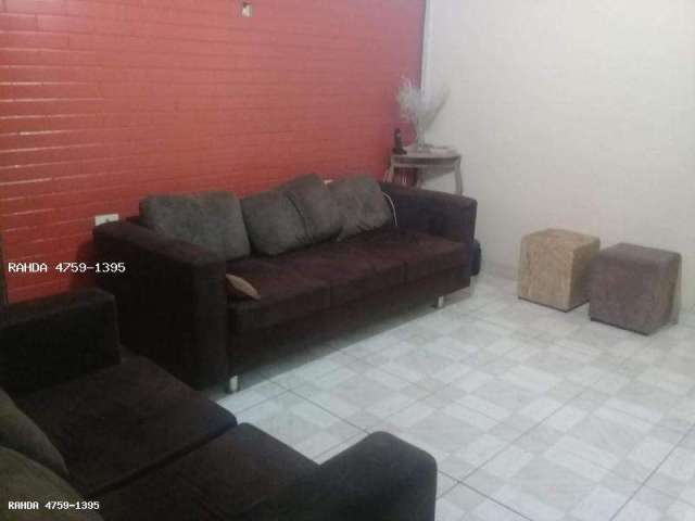 Casa para Venda em Poá, Centro, 2 dormitórios, 2 suítes, 1 banheiro, 2 vagas