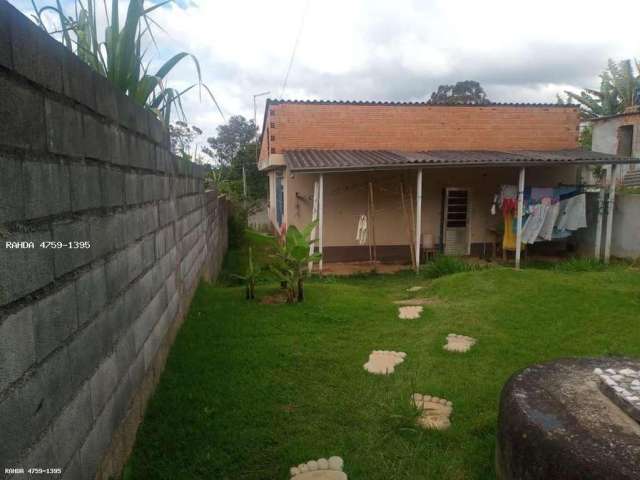 Casa para Venda em Suzano, SAMAMBAIA, 1 dormitório, 1 banheiro, 4 vagas