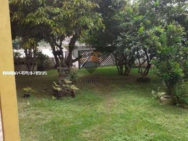 Casa para Venda em Poá, Vila Perracini, 3 dormitórios, 3 suítes, 1 banheiro, 2 vagas