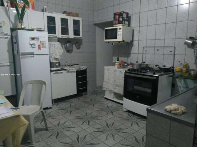 Casa para Venda em Suzano, Vila Figueira, 4 dormitórios, 2 banheiros, 2 vagas