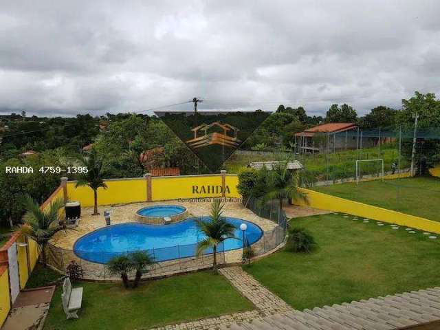 Chácara para Venda em Suzano, RECREIO INTERNACIONAL, 3 dormitórios, 2 banheiros, 6 vagas