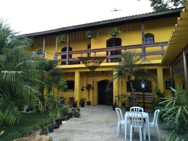 Casa para Venda em Poá, VILA AUREA, 4 dormitórios, 3 suítes, 5 banheiros, 6 vagas