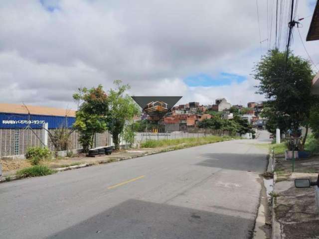 Casa para Venda em Suzano, Jardim São Bernardino, 4 dormitórios, 4 banheiros, 2 vagas