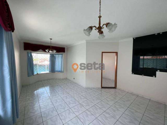 Casa com 3 dormitórios à venda, 320 m² por R$ 790.000,00 - Vila Maria - São José dos Campos/SP