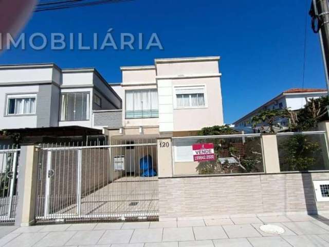 Casa Residencial com 3 quartos  à venda, 200.00 m2 por R$650000.00  - Ingleses Do Rio Vermelho - Florianopolis/SC