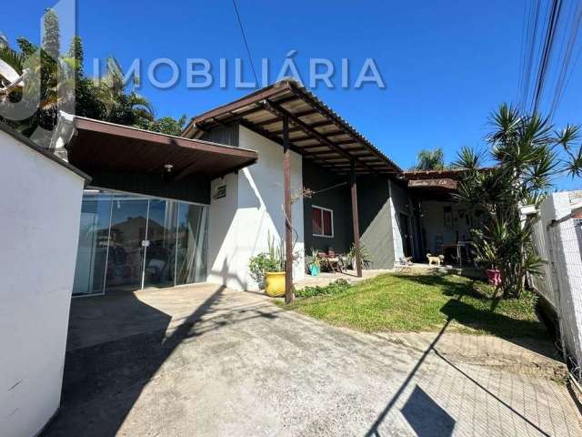 Casa Residencial com 2 quartos  à venda, 154.00 m2 por R$365000.00  - Ingleses Do Rio Vermelho - Florianopolis/SC