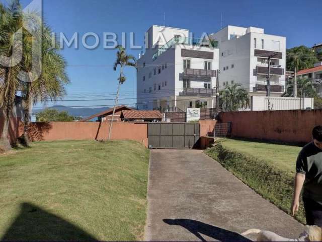 Terreno à venda, 1300.00 m2 por R$3500000.00  - Jurere - Florianopolis/SC