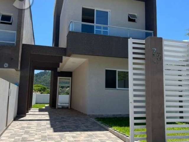 Casa Residencial com 4 quartos  à venda, 132.00 m2 por R$579000.00  - Sao Joao Do Rio Vermelho - Florianopolis/SC