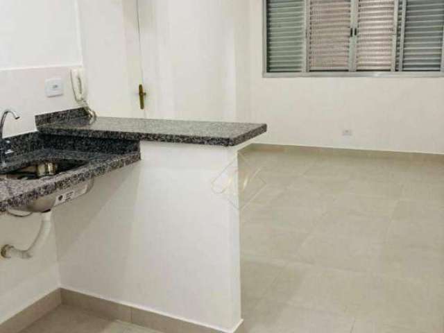 Apartamento 100% reformado, em frente a praia, localização privilegiada na cidade de santos!!!