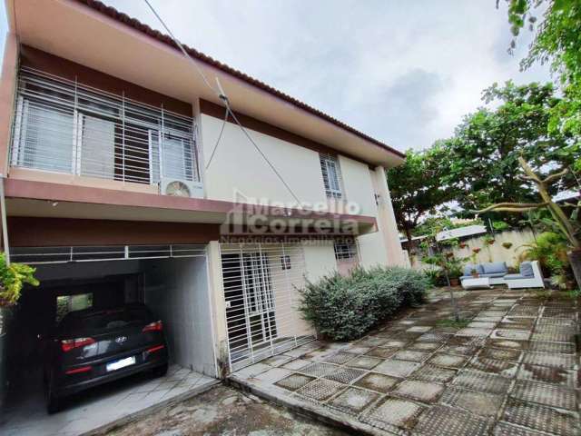 Casa de 185m&#178; em Jardim Atl&#226;ntico, Olinda