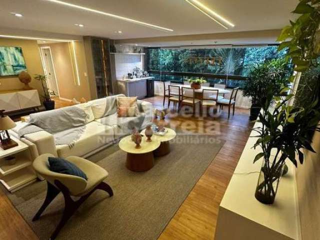 Apartamento de 136m&#178; no Edf. Tresor, Casa Forte