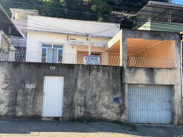 Excelenete casa em santa luzia no centro do bairro