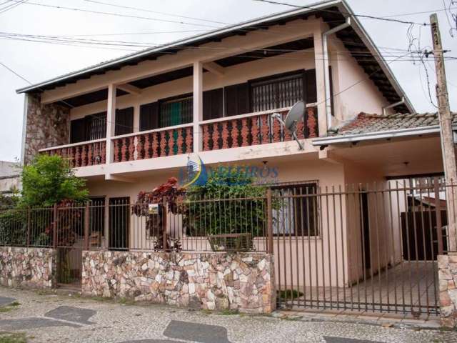 Casa à venda na Rua João Pessoa, 519, Costeira, Paranaguá por R$ 2.000.000