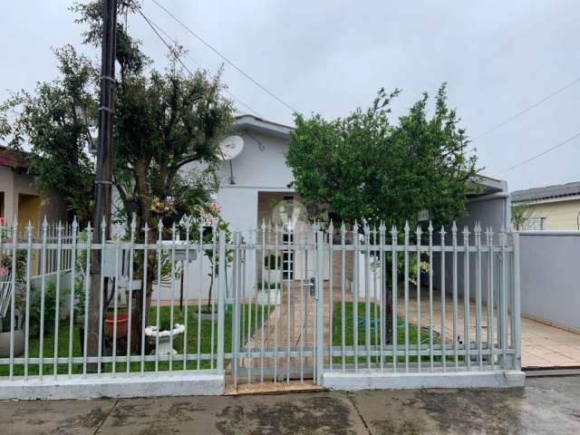 Casa localizado no Bairro Juscelino Kubitschek na cidade de Santa Maria -RS