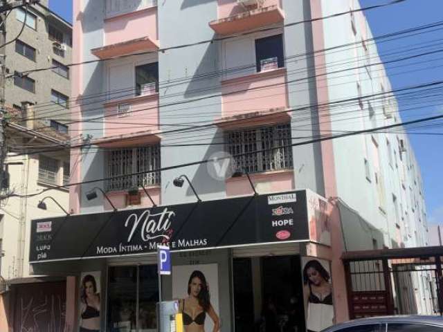 Apartamento de três dormitórios localizado no centro de Santa Maria -RS