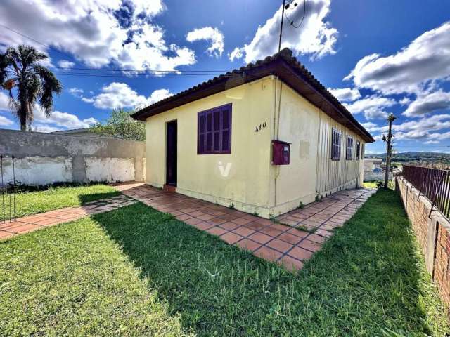 Casa de esquina no Bairro Juscelino Kubitschek.