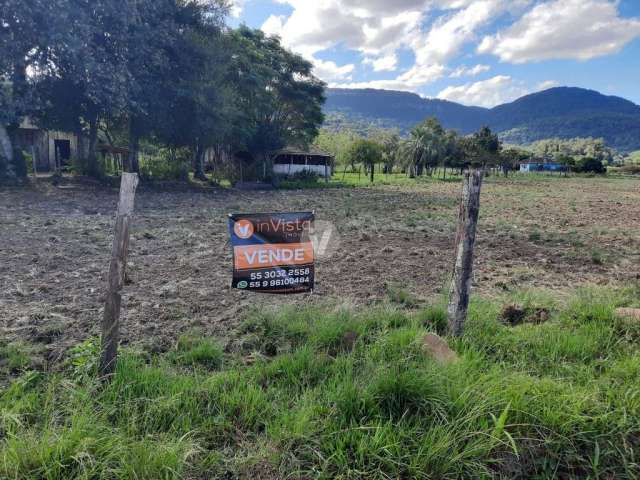 Terreno plano em frente a Colpo Guinchos