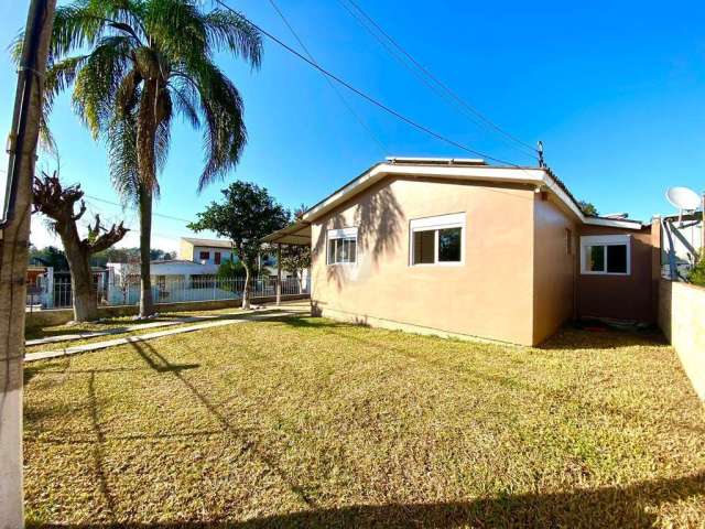 Excelente Casa com 4 dormitórios em Camobi, com Energia Solar.