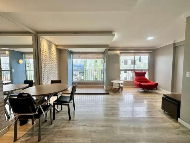 Apartamento 3 dormitórios, garagem, semi-mobiliado, andar alto e central!