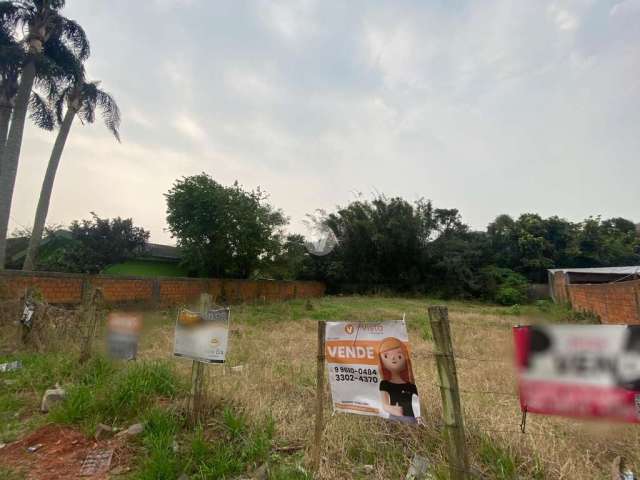 Terreno à venda no bairro Dores!