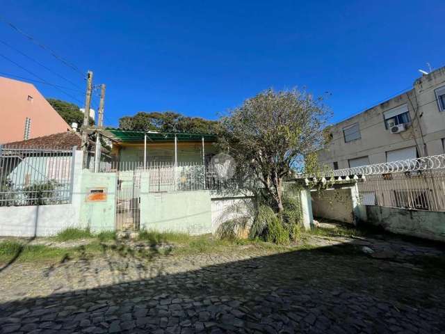 Terreno em rua calma e central de Santa Maria