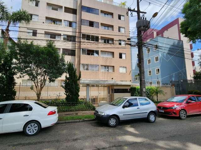 Apartamento à venda no Edifício Villagio - Bairro Portão/Água Verde, Curitiba